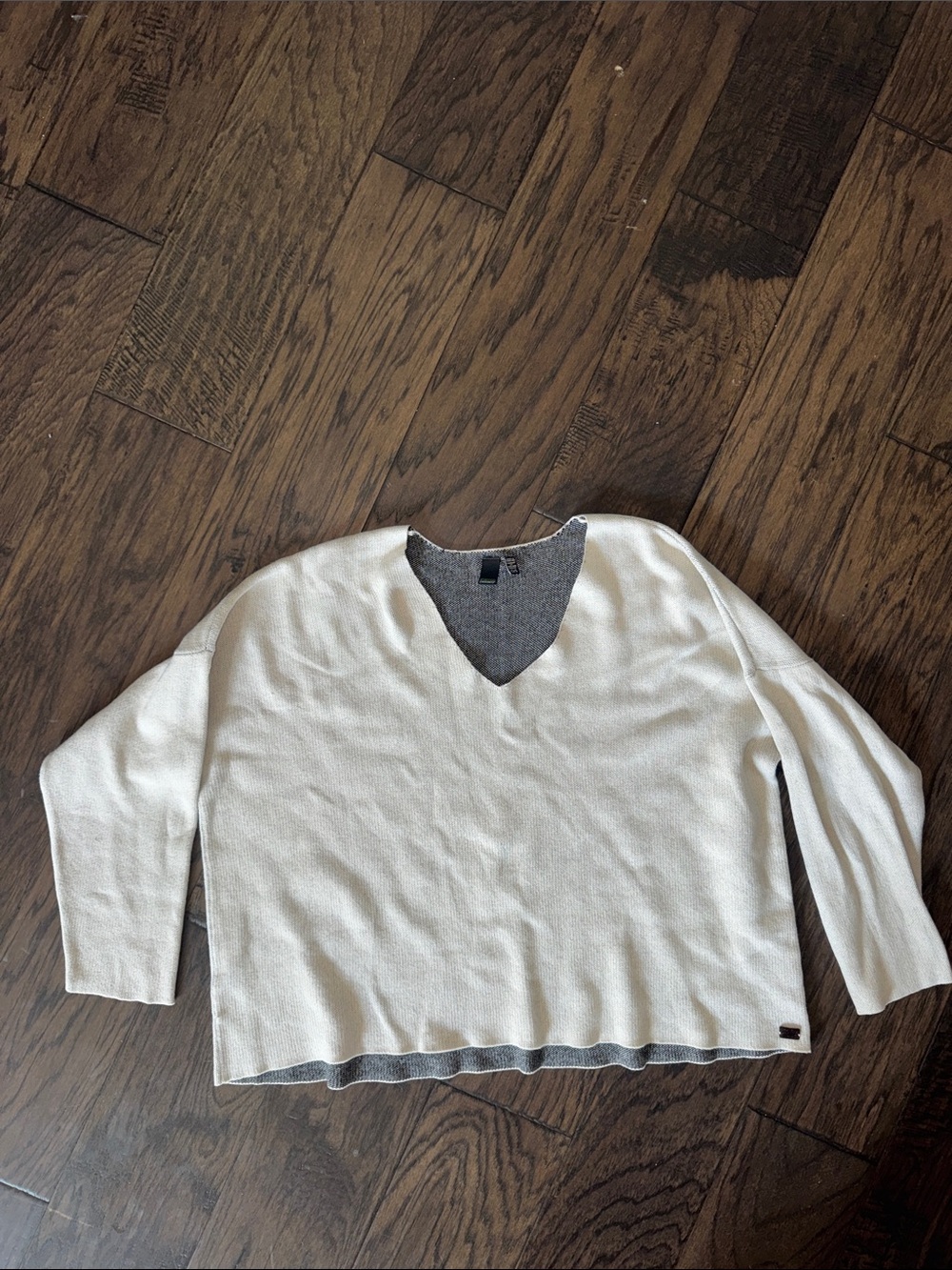 Reversible Cream V-Neck Sweater with Gray Contrast